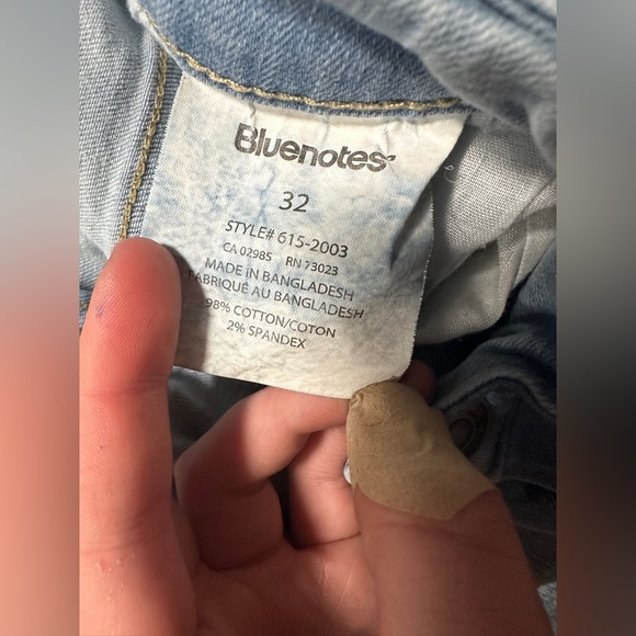 Bluenotes Jean Shorts *sale* (read description) - Picture 3 of 3